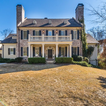 Chastain Manor