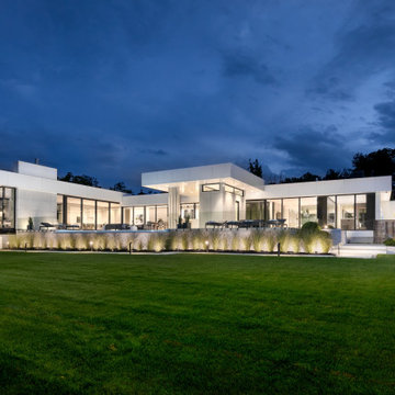 Modern Luxury High Above Lake Ontario