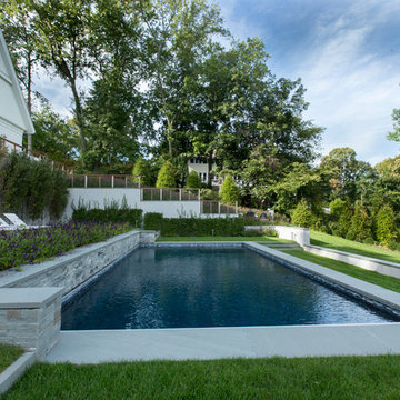 A Classic Contemporary Pool