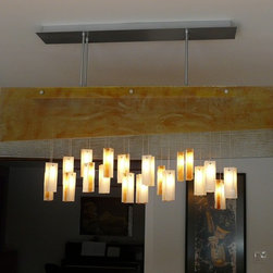 AM Studio - Mega Drop with white and amber drops - Products