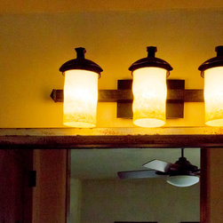 C+B Guest House - Bathroom Vanity Lighting