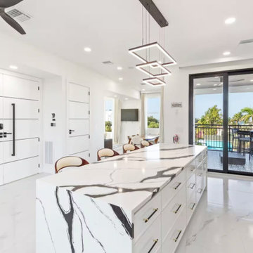 Short Term Rental with Pool in Treasure Island