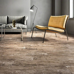 Wood Look Tiles in the showroom - Products