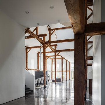BARN HOUSE