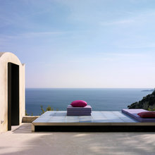 Ialalia Coast