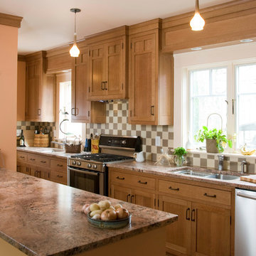ARTS AND CRAFTS KITCHENS