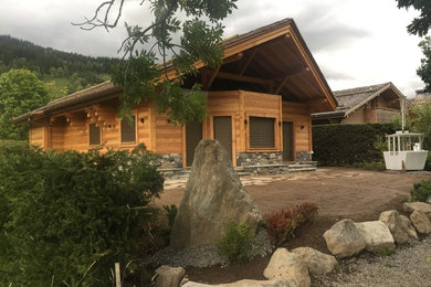 Inspiration pour un jardin chalet.