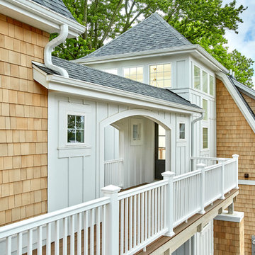 Okauchee Lake Dutch Colonial