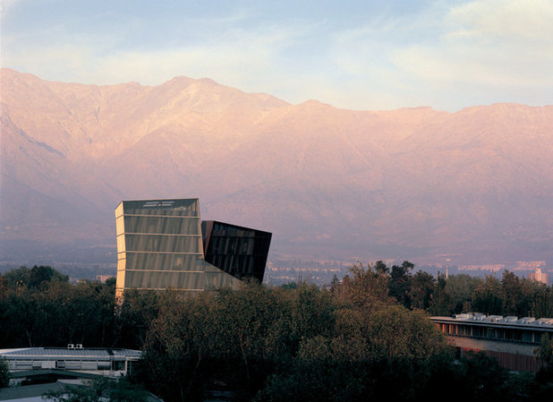 Meet the Chilean Architect Who Just Won the Industry's Highest Honor