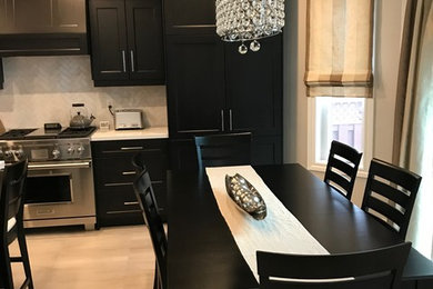 Trendy kitchen photo in Toronto
