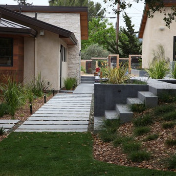 Palo Alto Contemporary Retreat