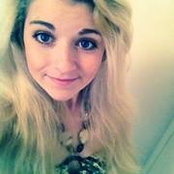 Bethany Flagels foto