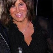 Sharon Akers's photo