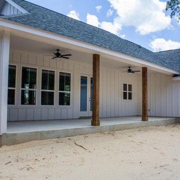 218 Lavernia