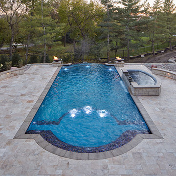 Linden Estates Travertine Poolscape