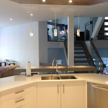 White Custom Kitchen