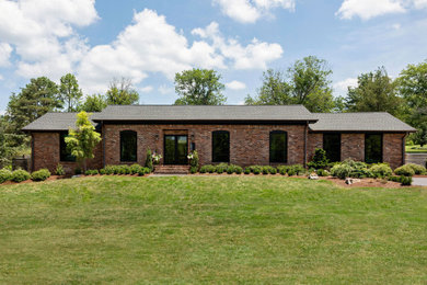 Exterior home photo in Nashville
