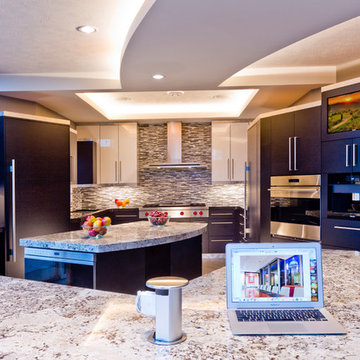 MODERN KITCHEN