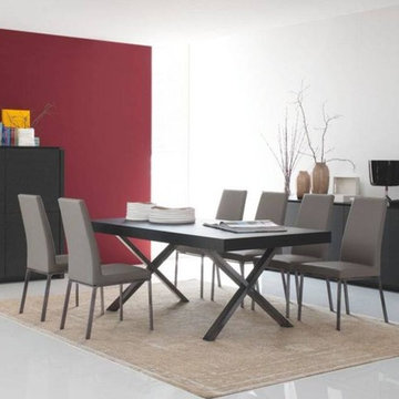 Axel Table by Calligaris