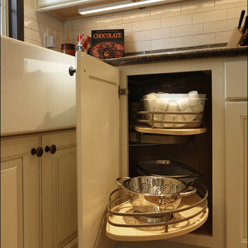 Moderate Traditional Kitchen Remodel