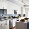 Kitchen of the Week: A Galley With White-and-Blue Style