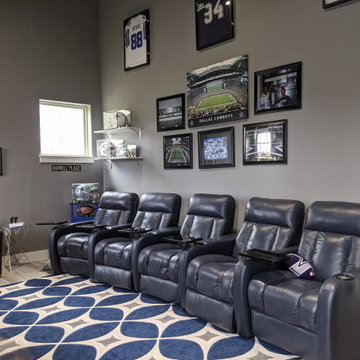 Detached Garage with Man Cave in Vintage Oaks of New Braunfels, TX