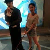Yini He's photo