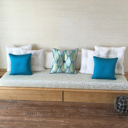Cushion & Throws, Mattituck, NY - Seat Cushions