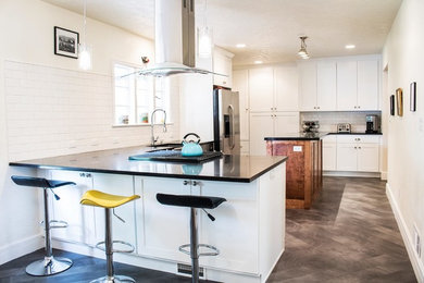 Example of a transitional kitchen design in Boise