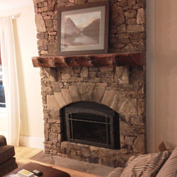 Vermont Casting's Victory Direct Vent Gas Insert - Indoor Fireplaces