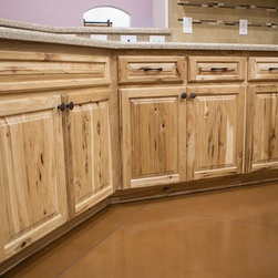 Wooden Kitchen Cabinets - Kitchen Products