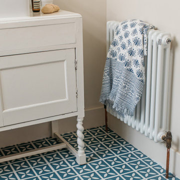 Lattice Cornflower Blue
