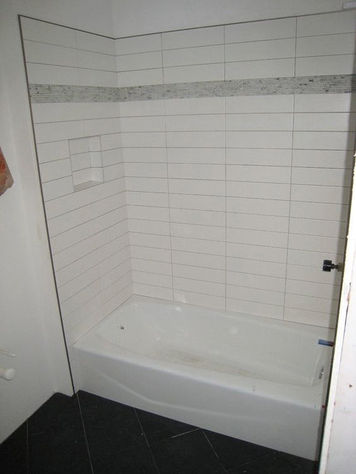 Far Tile Extends From Bathtub, How To Install Subway Tile In A Bathtub