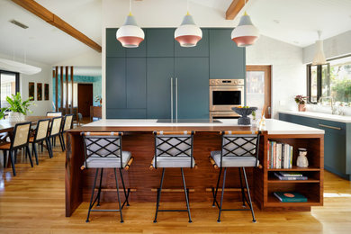 Example of a 1960s kitchen design in San Diego