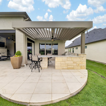 Motorized Louvered Pergola
