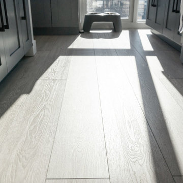 Lachlan Signature | Modin Rigid LVP Collection Modern Customer Space | IL