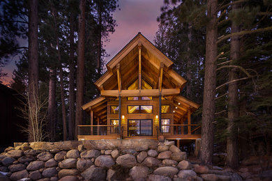 Arts and crafts exterior home photo in Sacramento