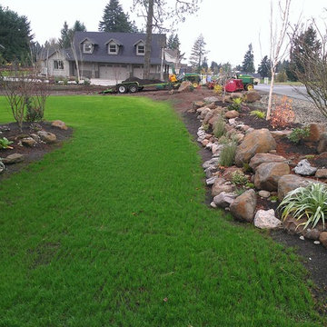 HOUZZ SUCCESS-STORY! PLANT BARE-ROOT TREES & SHRUBS IN BEST LANDSCAPE MAKEOVERS