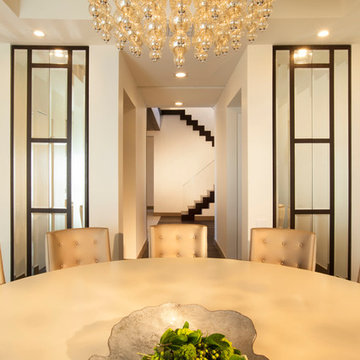Interior Design - Contemporary Comfort