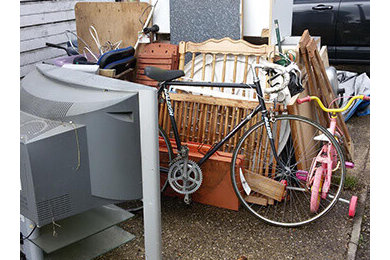 Image Gallery | Allan’s Rubbish Removals in Action