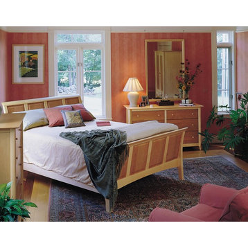 Copeland Sarah 45In Sleigh Bed With Low Footboard, Cherry/Maple, Queen