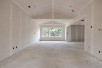 Example of a large classic home design design in Houston