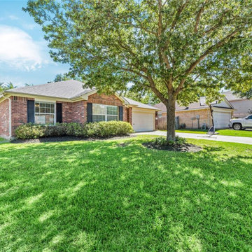 HOME FOR SALE: 11839 LOIS LANE DRIVE, PINEHURST