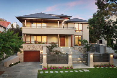 Inspiration for a traditional exterior in Perth.