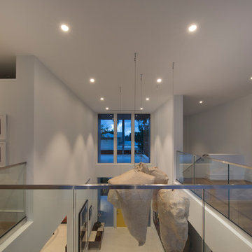 Modern Residence and Art Studio