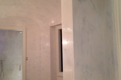 Bathroom - traditional bathroom idea in Miami with white walls
