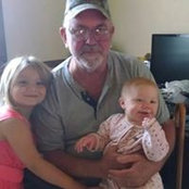 Lynn Vesely's photo