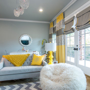 Tween girls lounge