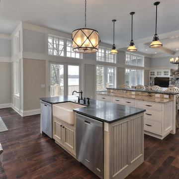 Classic Torch Lake Cottage