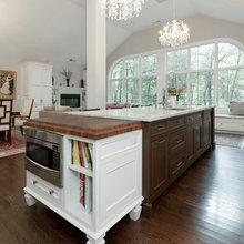 Cabinets & Islands